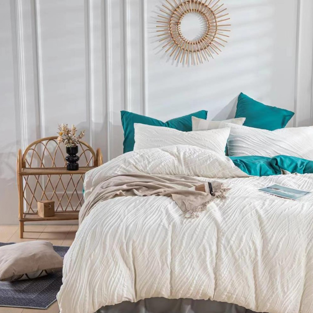 Nadine Bertekstur Pepejal Selimut Selimut Moden Set Sarung Selimut Set Tempat Tidur