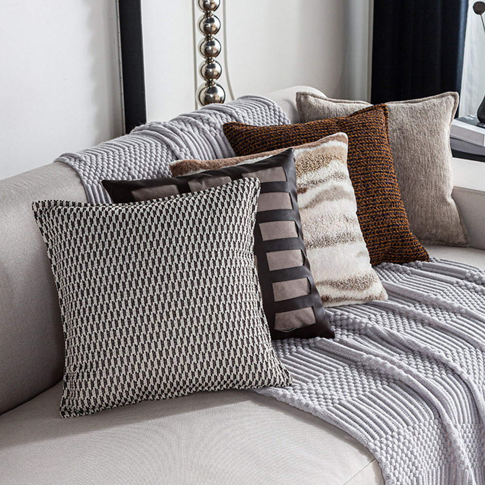 Bantal hiasan kusyen jacquard