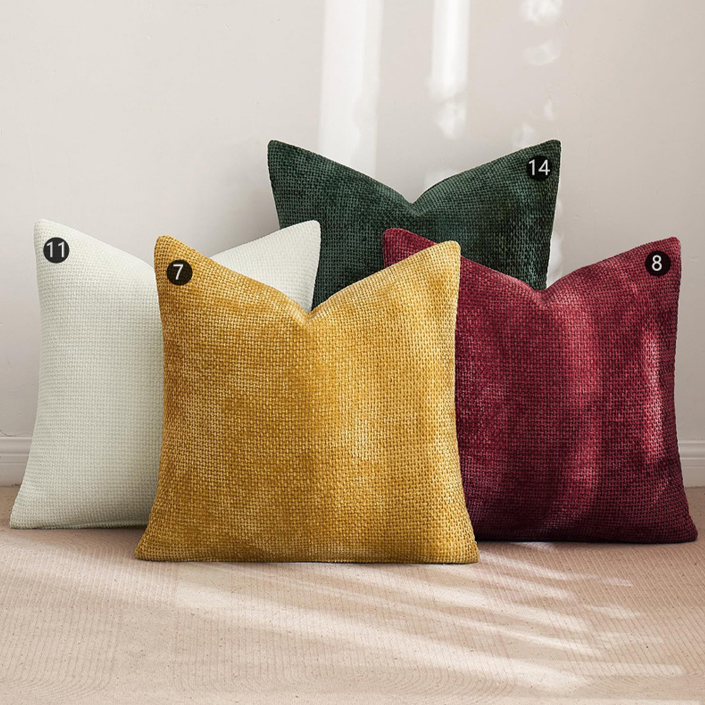 Bantal deko kusyen chenille bertekstur