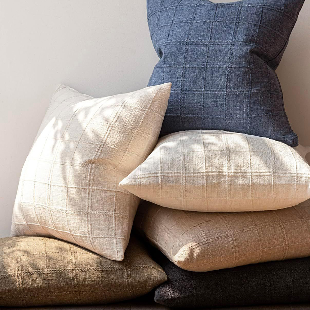 Bantal deko kusyen bertekstur linen